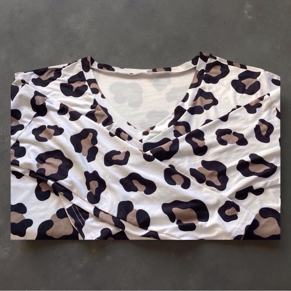 Leopard Print Tunic Blouse - XL - Button Detail + Flattering Fit - Picture 9 of 12